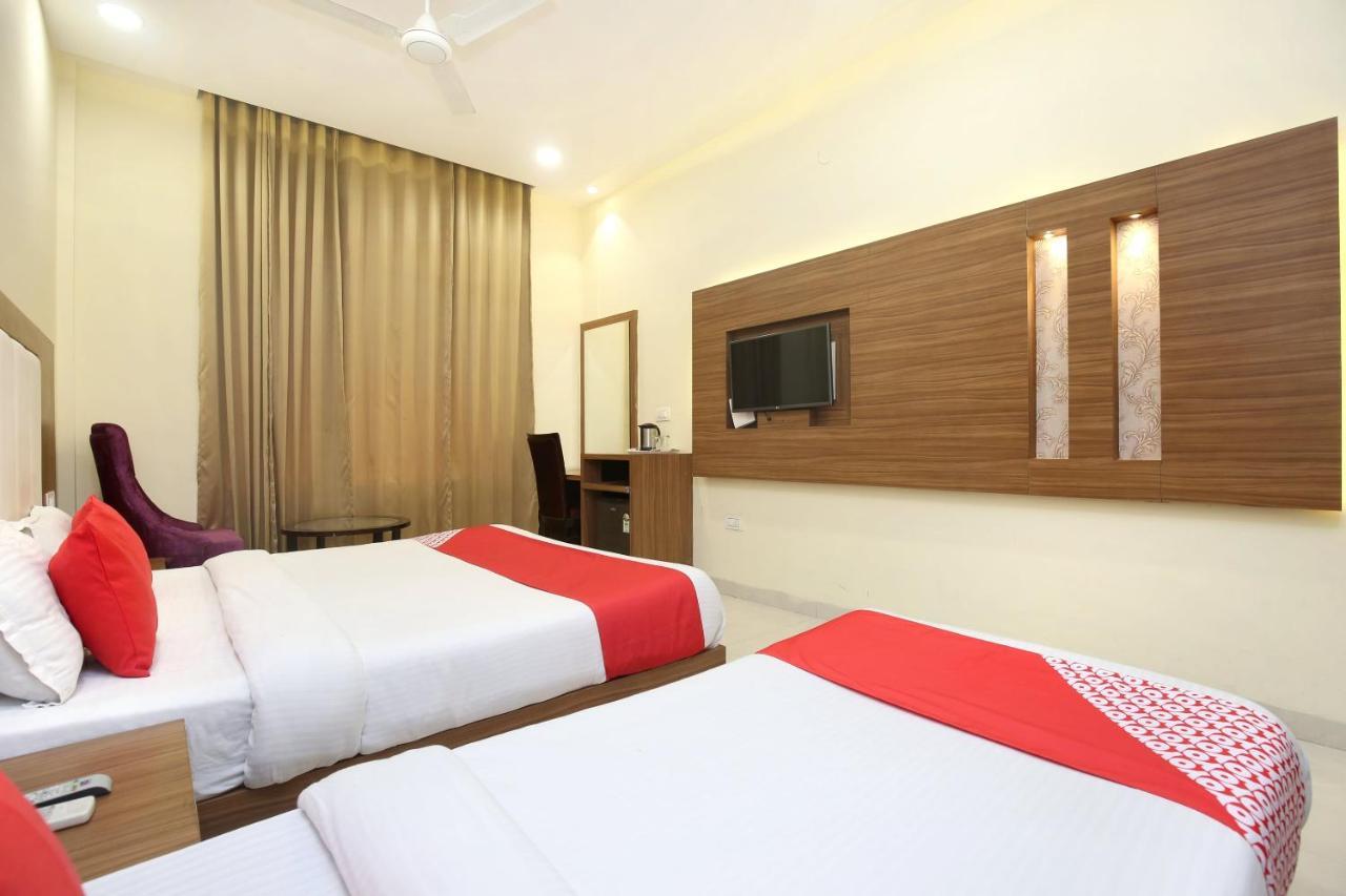 Capital O 8510 Welcome Inn Αμριτσάρ Εξωτερικό φωτογραφία