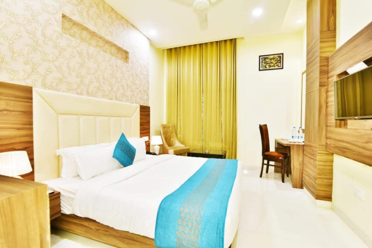 Capital O 8510 Welcome Inn Αμριτσάρ Εξωτερικό φωτογραφία