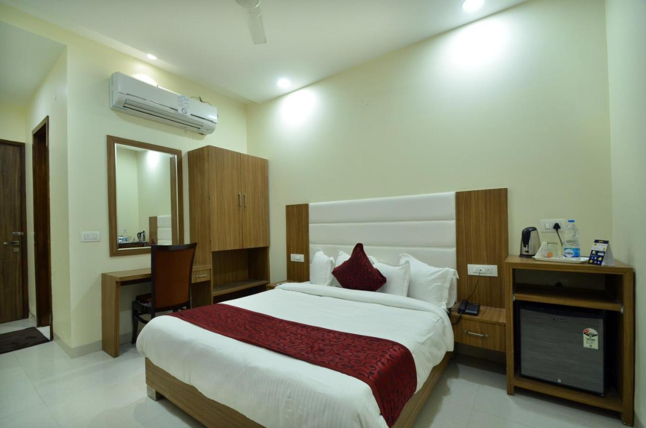 Capital O 8510 Welcome Inn Αμριτσάρ Εξωτερικό φωτογραφία